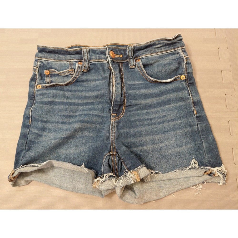 American Eagle Womens High Waisted Denim Shorts Raw Hem Medium Wash Size 6